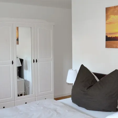 Seehaus-appartement Apartment Klein Upahl